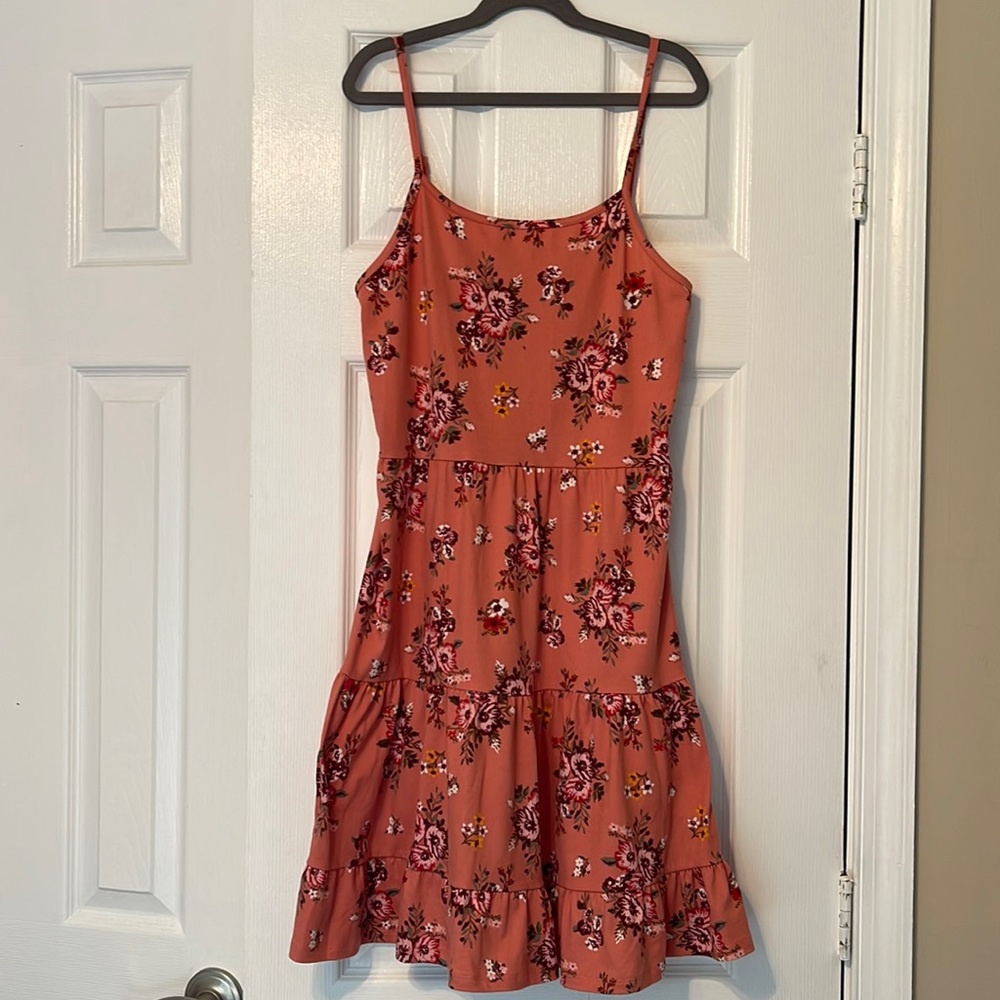 💖 Knit Works Coral Floral Tiered Dress